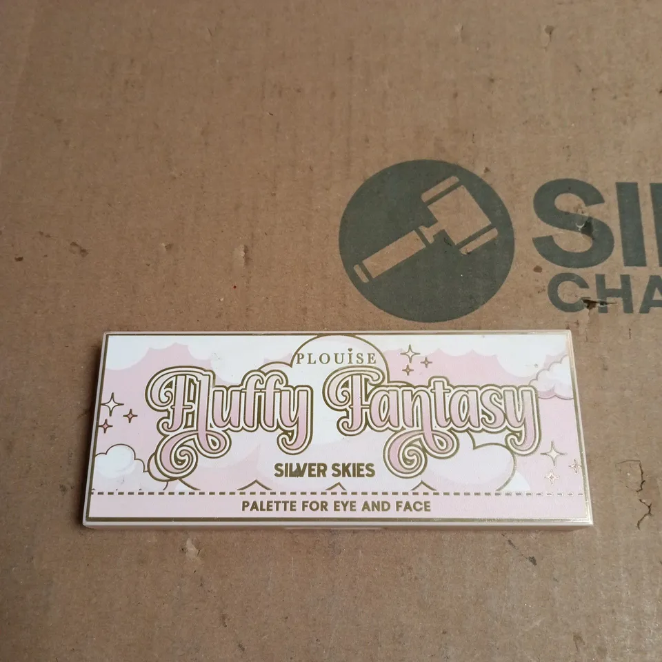P LOUISE FLUFFY FANTASY SILVER SKIES PALETTE FOR EYE & FACE