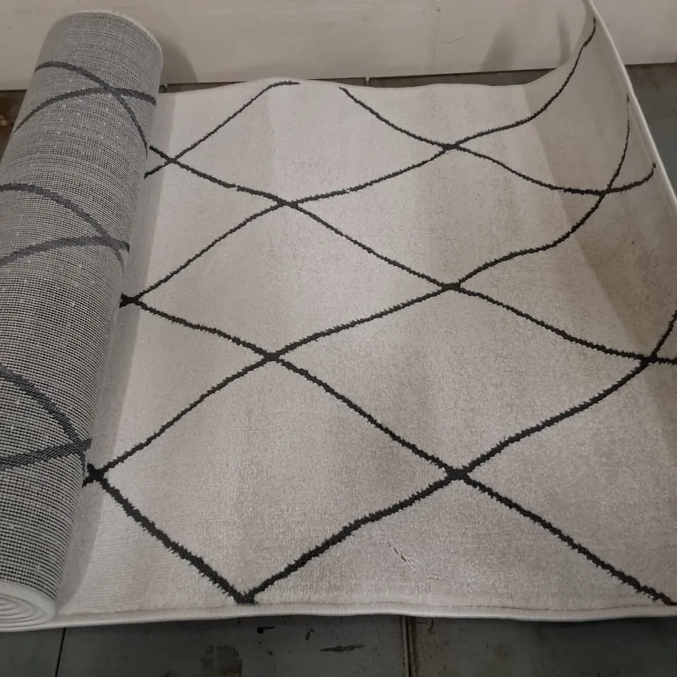 BRAND NEW PACO HARAL WHITE RUG - 80X300CM