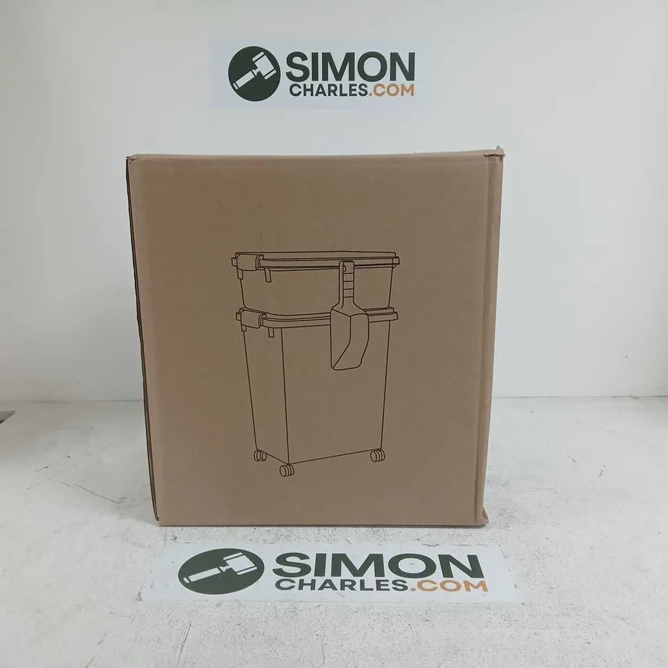 PET FOOD STORAGE CONTAINER BOXED