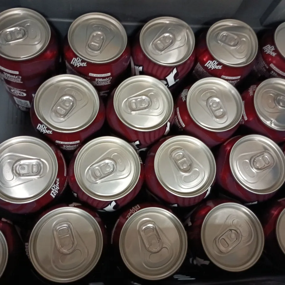 APPROXIMATELY 10 ASSORTED FOOD AND DRINK ITEMS TO INCLUDE DR PEPPER, ENSURE, ETC