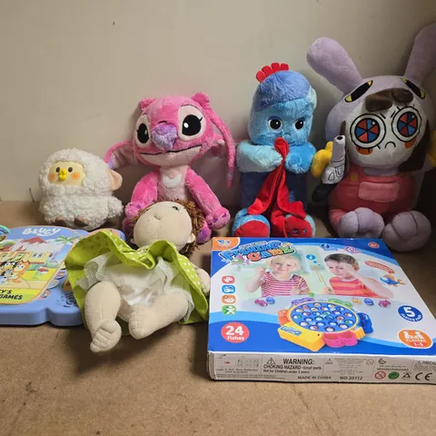 LARGE QUANTITY OF ASSORTED TOYS AND GAMES TO INCLUDE - FISHING GAME , TEDDIES AND BLUEY