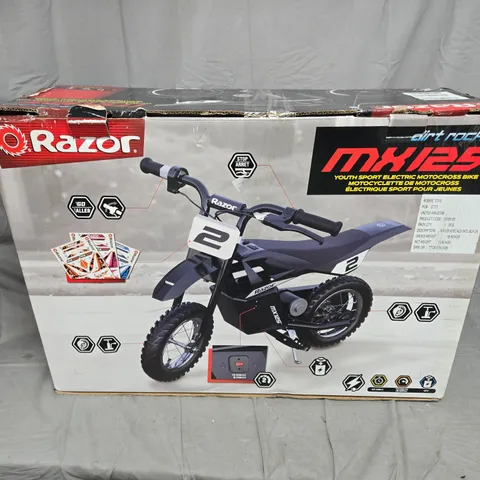 BOXED RAZOR DIRT ROCKET MX125 RIDE ON 12 VOLT - BLACK 