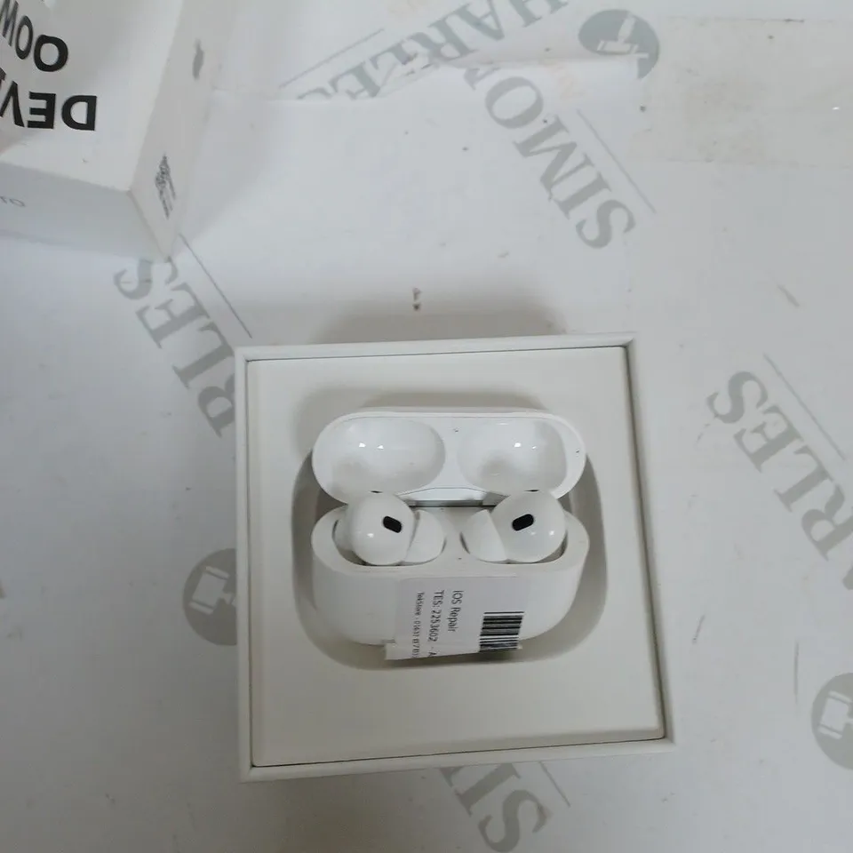 APPLE AIRPOD PROS 