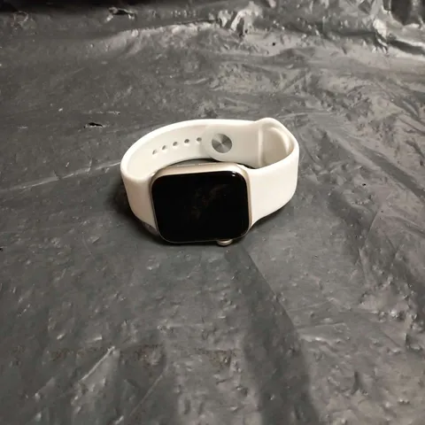 APPLE SMART WATCH SE, WHITE. UNBOXED