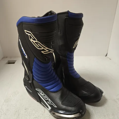 TCX MOTORCYCLE BOOTS – SIZE UNSPECIFIED