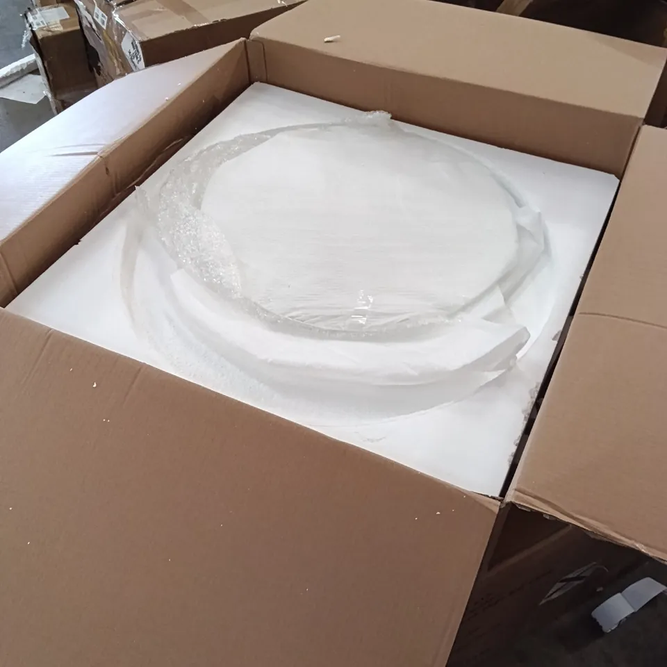 BOXED COFFEE TABLE - GOLD/WHITE (1 BOX)