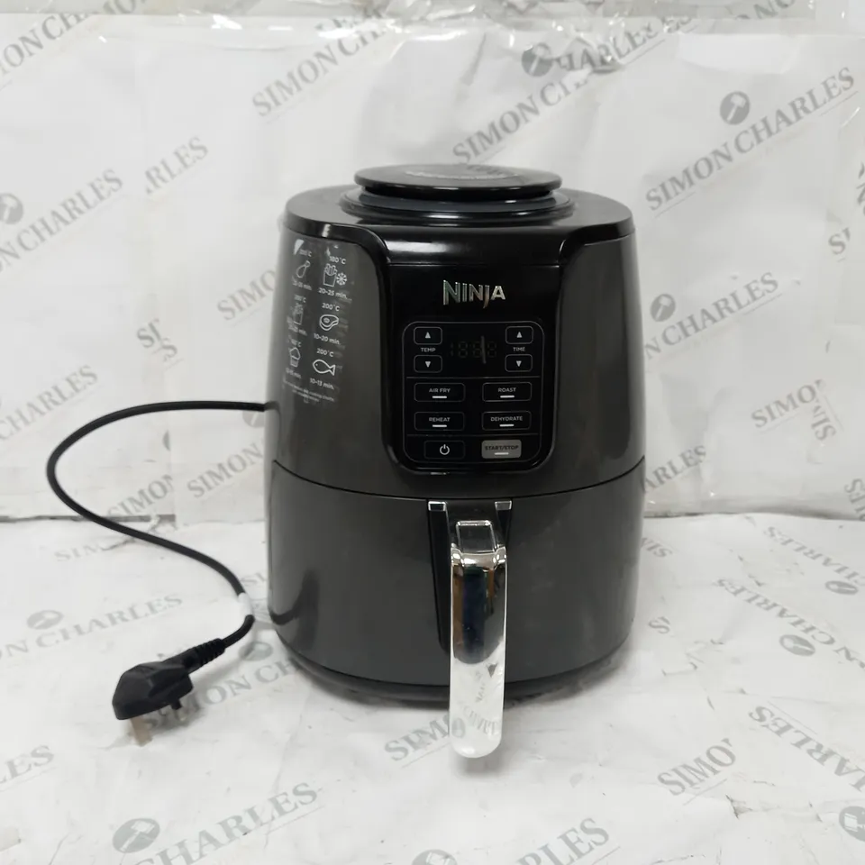 BOXED NINJA AIR FRYER 3.8L AF100UK