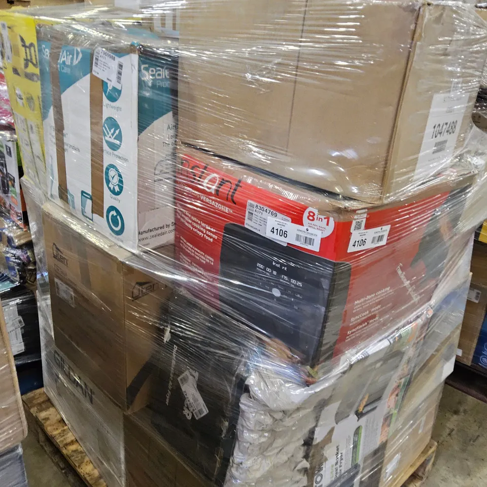 PALLET OF APPROXIMATELY 25 UNPROCESSED RAW RETURN HOUSEHOLD AND ELECTRICAL GOODS TO INCLUDE;