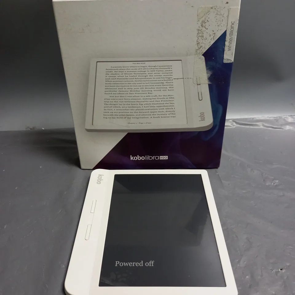 BOXED KOBO LIBRA H20 E-READER 
