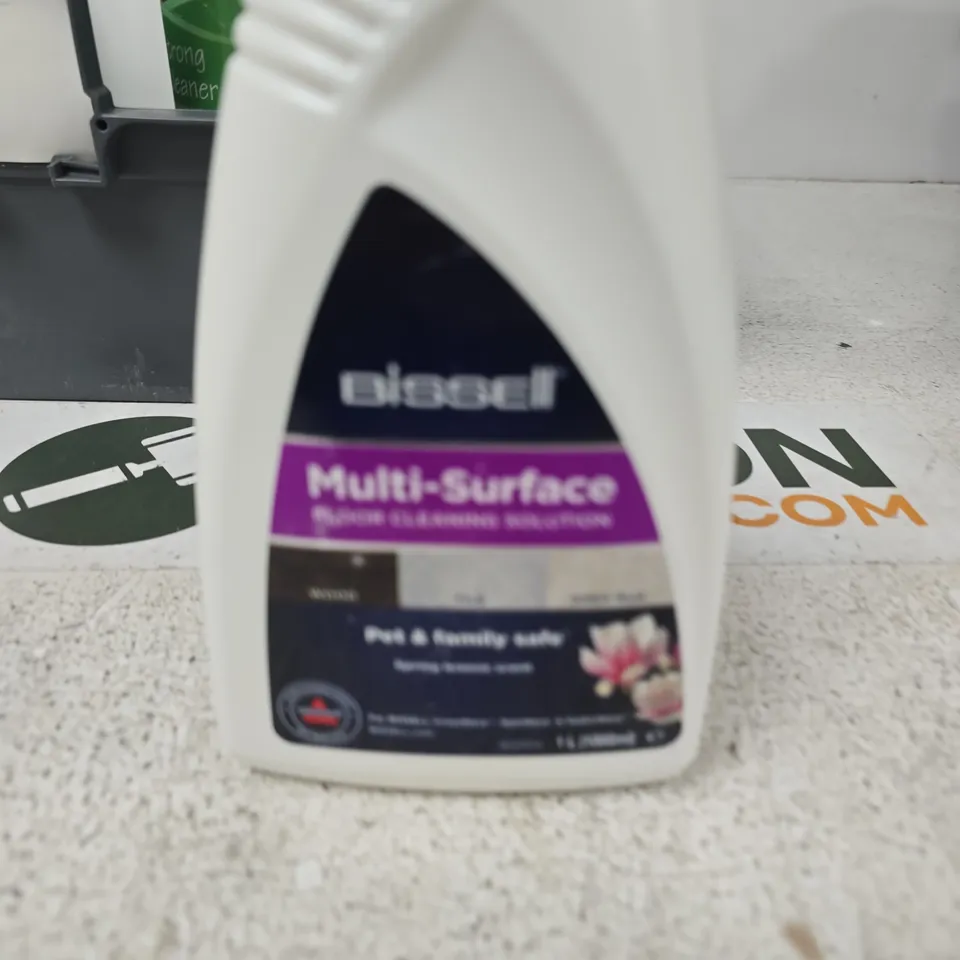 TOTE OF APPROXIMATELY 8 ASSORTED LIQUIDS TO INCLUDE: BISSEL MULTI SURFACE CLEANSER