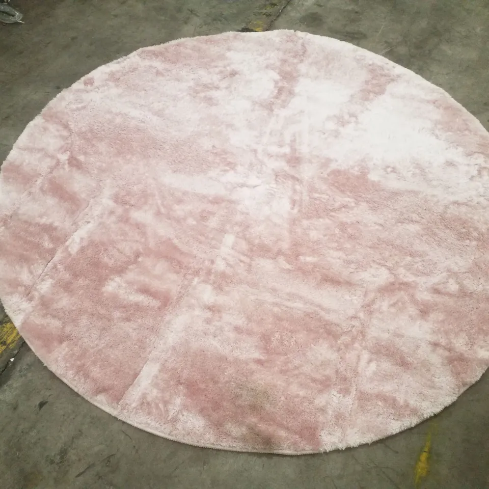 QUALITY DESIGNER AREA RUG - APPROXIMATELY 180x180cm