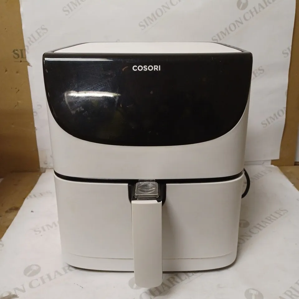 COSORI AIR FRYER (1700W MAX XXL 5.5L DIGITAL TOUCHSCREEN) - WHITE