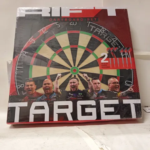 TARGET DARTBOARD SET
