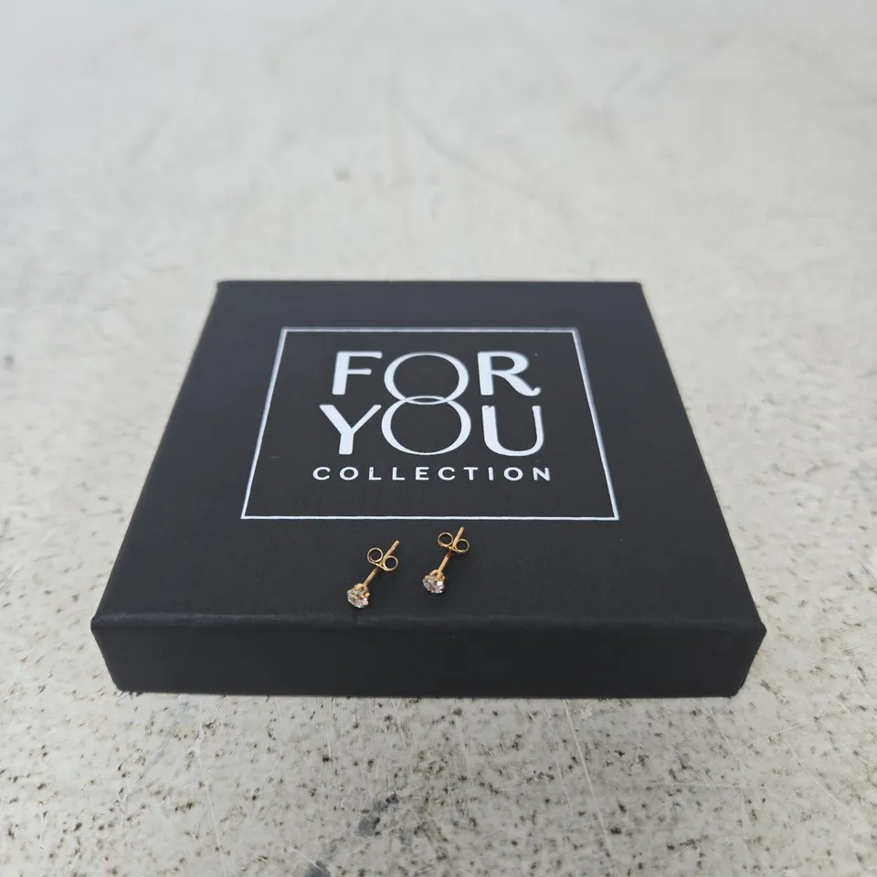 FOR YOU COLLECTION GOLD-TONE STUD EARRINGS WITH CLEAR STONES