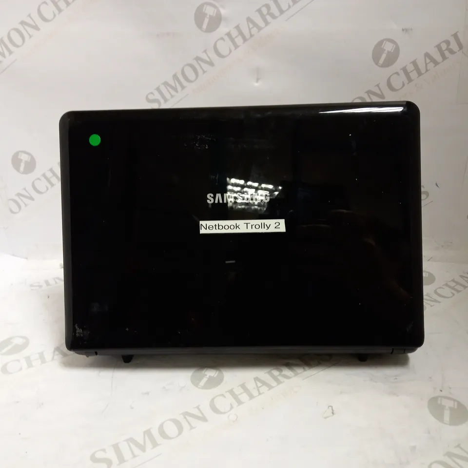 SAMSUNG NP-N140 10" NETBOOK