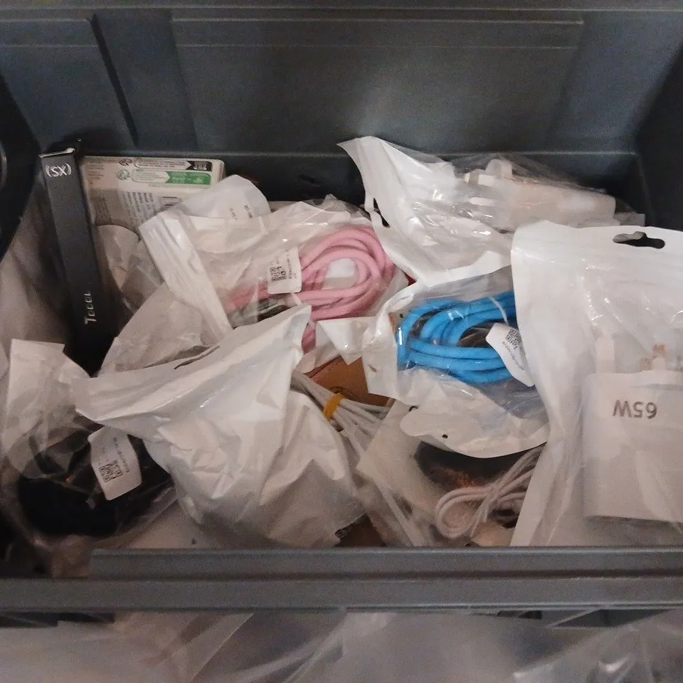 MIXED LOT OF MOBILE PHONE ACCESSORIES AND TECH GADGETS INCL. CASES, SCREEN PROTECTORS, CABLES, AND AN M.2 SSD