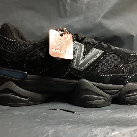 PAIR OF NEW BALANCE 9060 TRAINERS IN BLACK SIZE UK 5.5