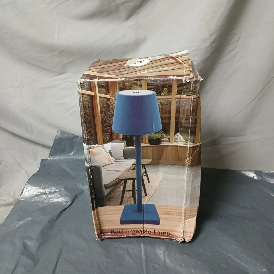 RECHARGEABLE LAMP BOXED