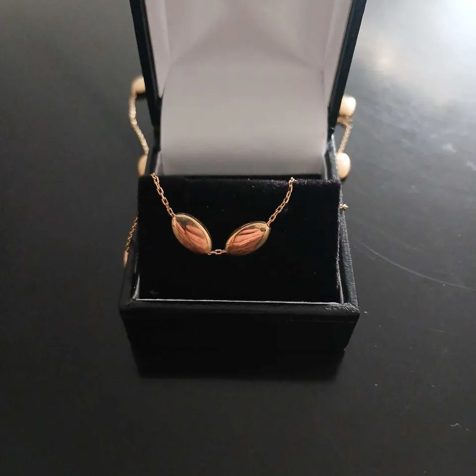 YELLOW GOLD NECKLACE 2.40 GRAMS