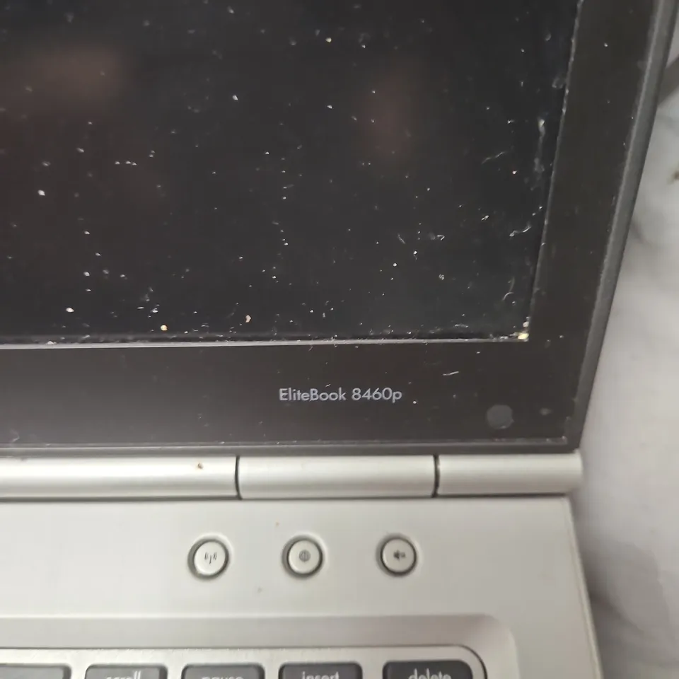HP ELITEBOOK 8460P LAPTOP - SILVER
