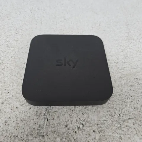 SKY GLASS IP061-EF-ANT STREAM PUCK