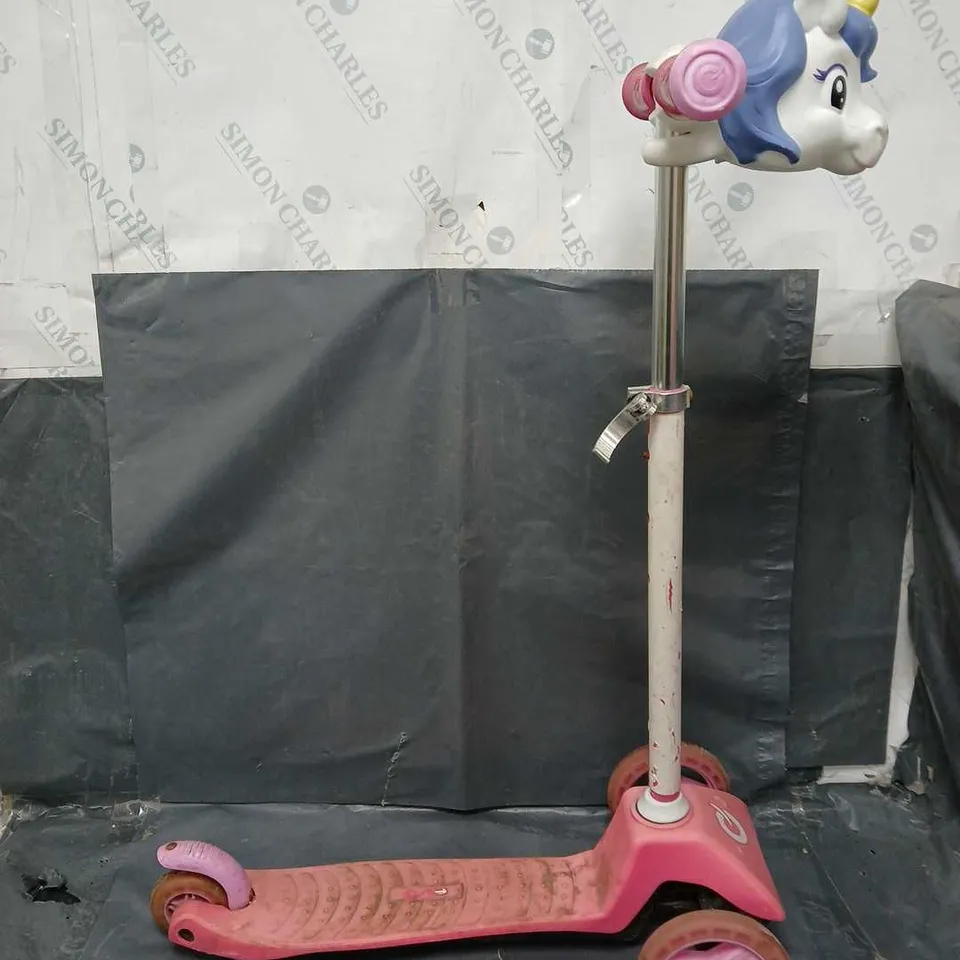 EVG UNICORN DESIGN CHILDRENS SCOOTER - COLLECTION ONLY 