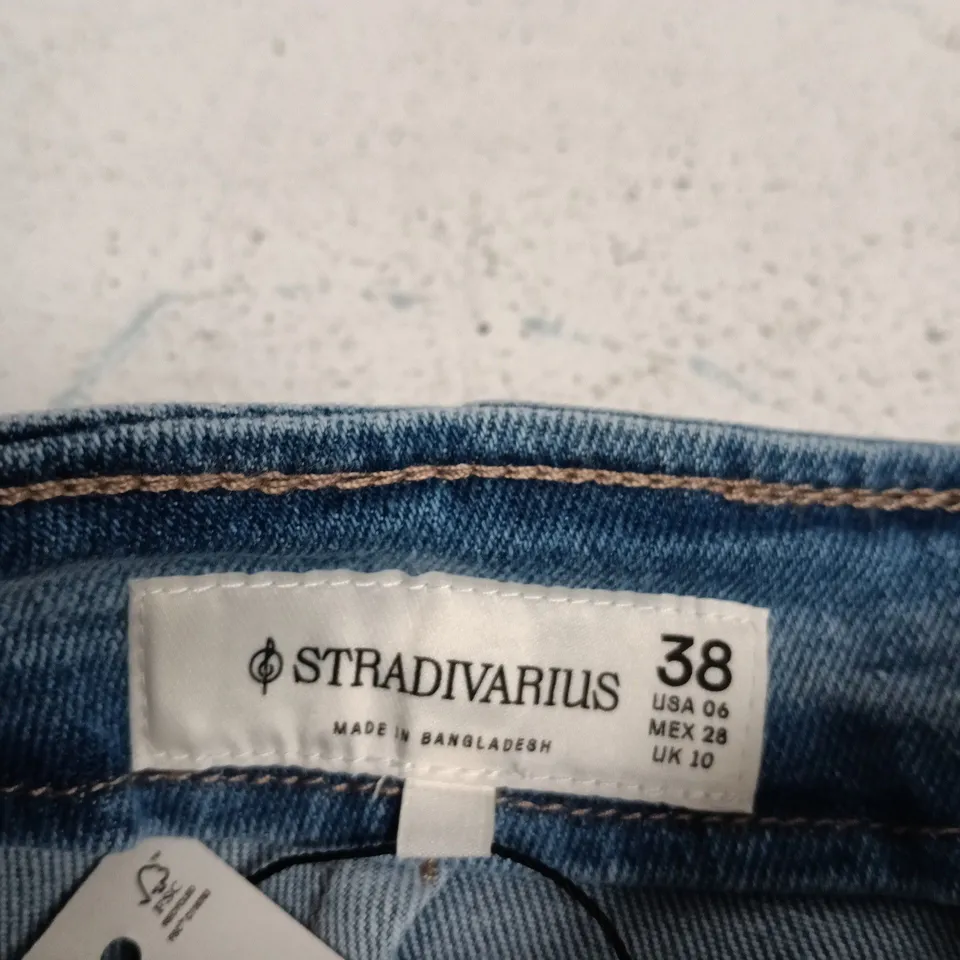 STRADIVARIUS D77 JEANS – SEAMLESS FULL LENGTH, UK 10 (US 6, EU 38)