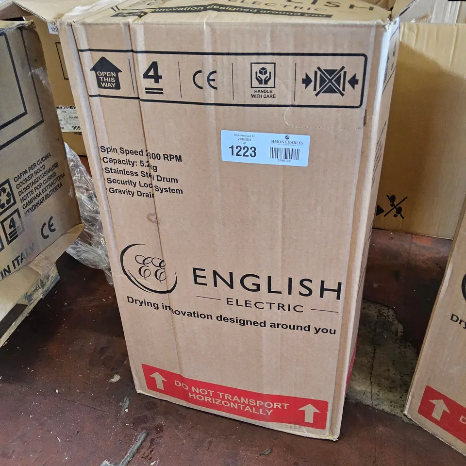 BOXED ENGLISH ELECTRIC SPIN DRYER Model 28009EEWP WHITE