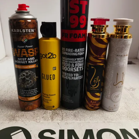 APPROXIMATELY 15 ASSORTED AEROSOLS TO INCLUDE WASP KILLER , GOT2B AND AIR FRESHENER