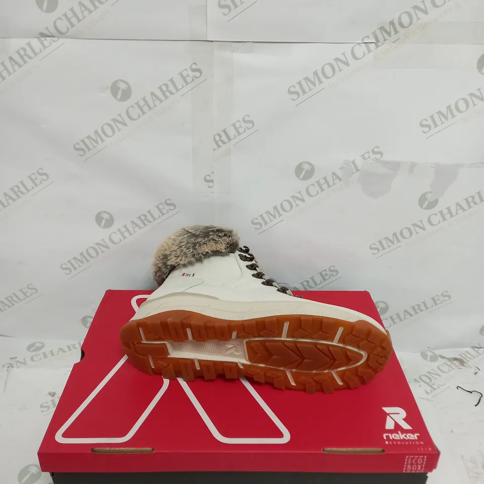 BOXED RIEKER REVOLUTION HIKER BOOTS, OFF WHITE - SIZE 6