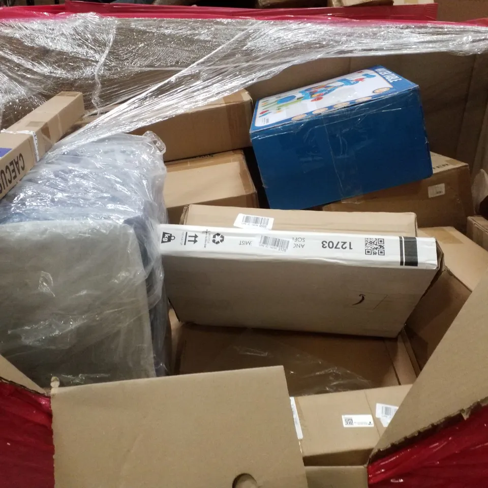 PALLET CONTAINING ASSORTED PRODUCTS INCLUDING VACUUM STAND, TOILET SEAT, BADMINTON RACKET, SUNSET CHAIR & 3" FOAM UNIVERSAL TOILET SEAT 