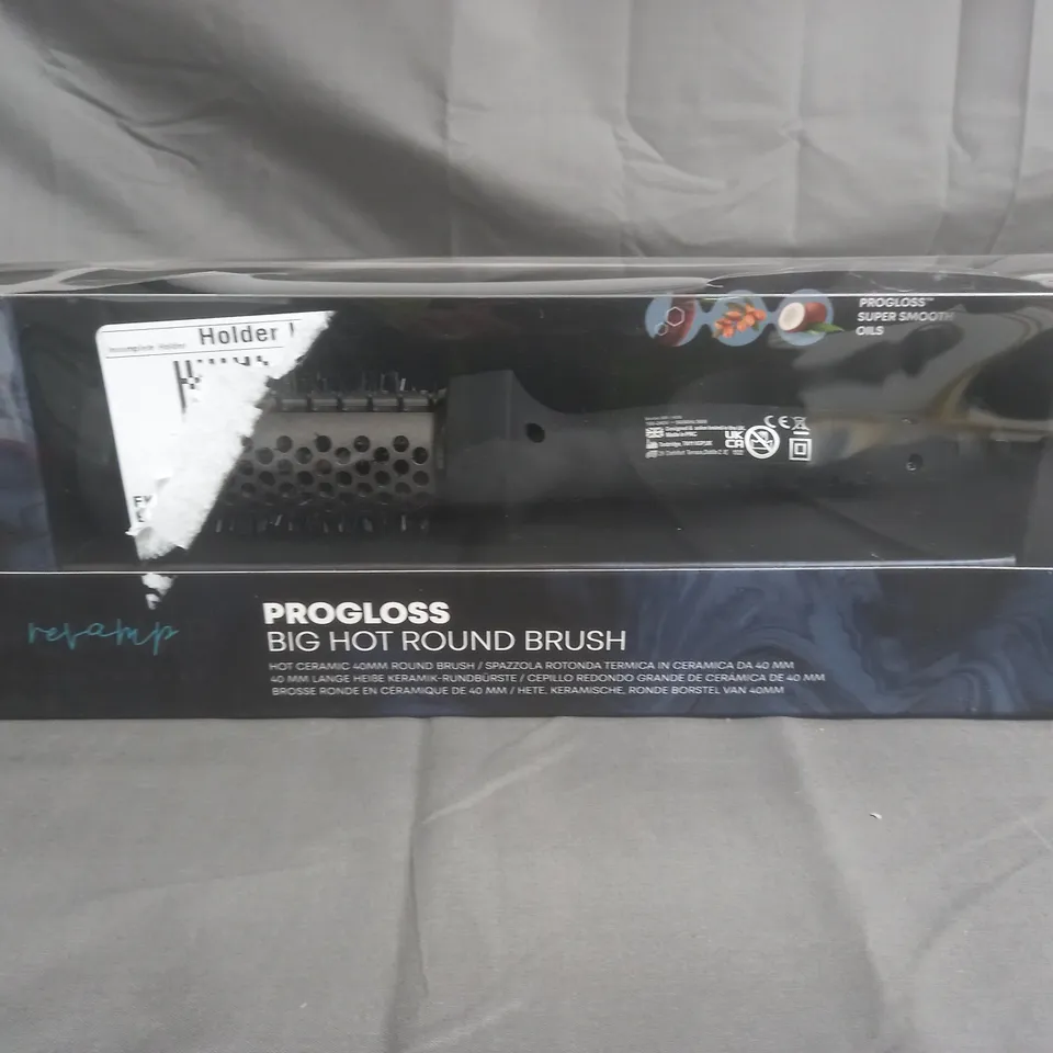 BOXED REVAMP PROGLOSS BIG HOT ROUND BRUSH 