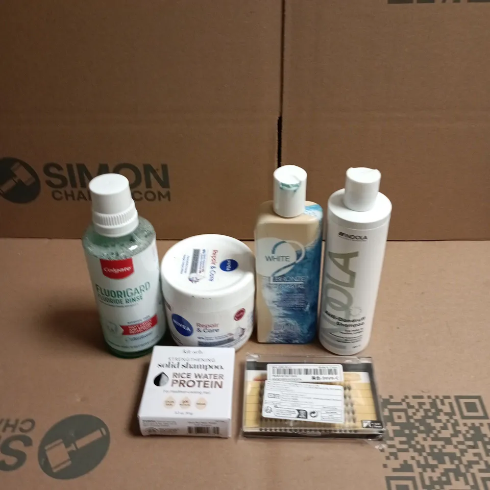 APPROXIMATEY 20 ASSORTED HEALTH AND BEAUTY PRODUCTS TO INCLUDE - FLUORIGARD MOUTHWASH - NIVEA BODY CREAM AND INDOLA ANTI-DANDRUFF SHAMPOO