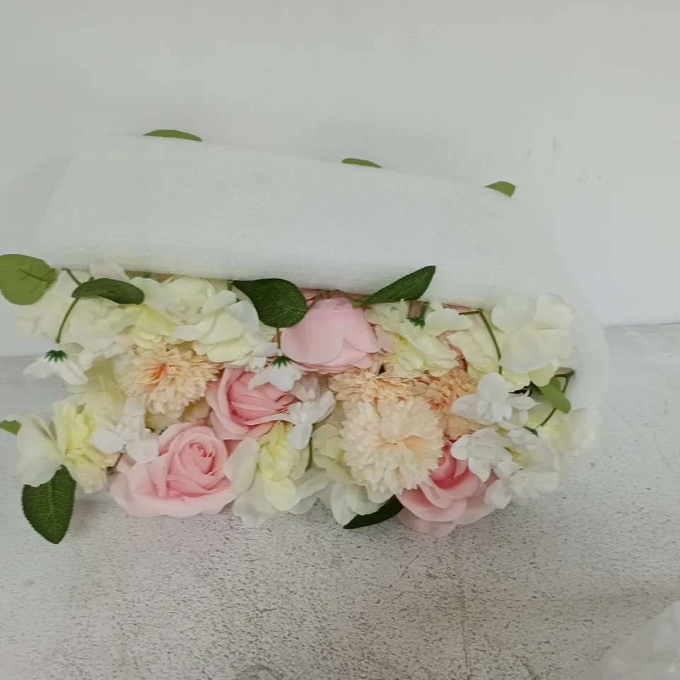 LOT OF 3 MULTI-PACKS OF ARTIFICIAL FLOWERS