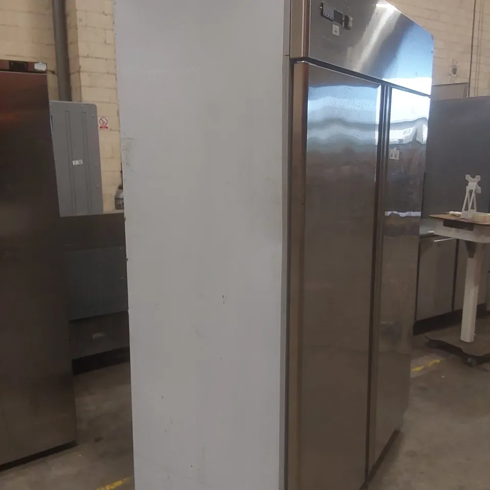 COMMERCIAL STAINLESS STEEL DOUBLE DOOR UPRIGHT TEMPERATURE CONTROLLED FOOD STORAGE CABINET