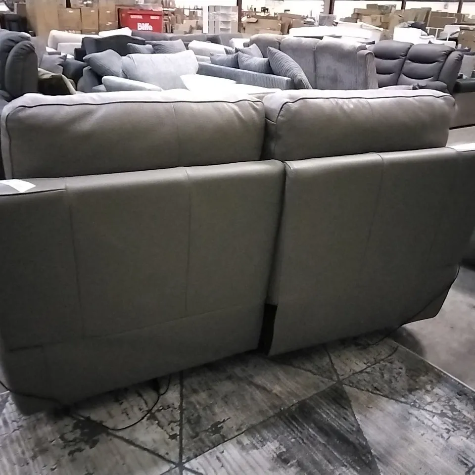 QUALITY ITALIAN GREY LEATHER UPHOLSTERED POWER RECLINING THREE AND TWO SEATER SOFAS 