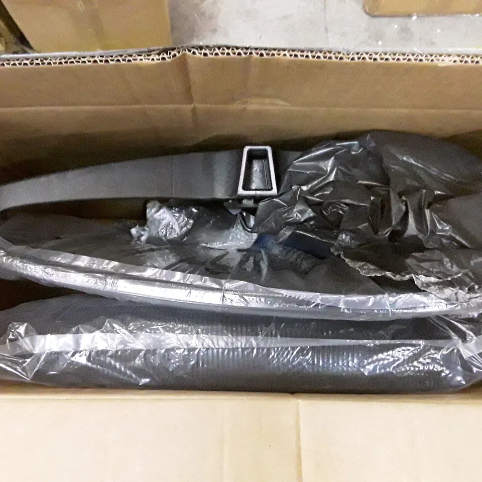 BOXED ERGONOMIC OFFICE CHAIR