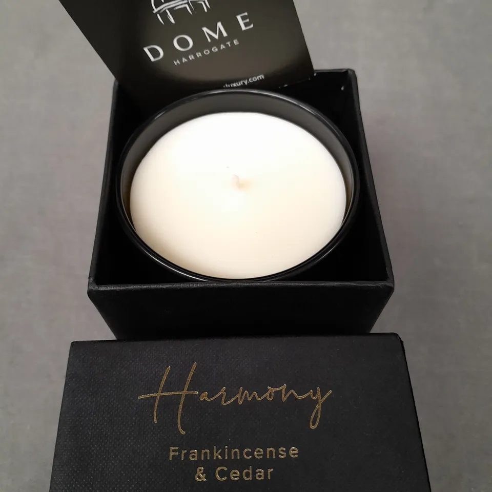 BOXED DOME HARROGATE FRANKINCENSE AND CEDAR SCENTED CANDLE