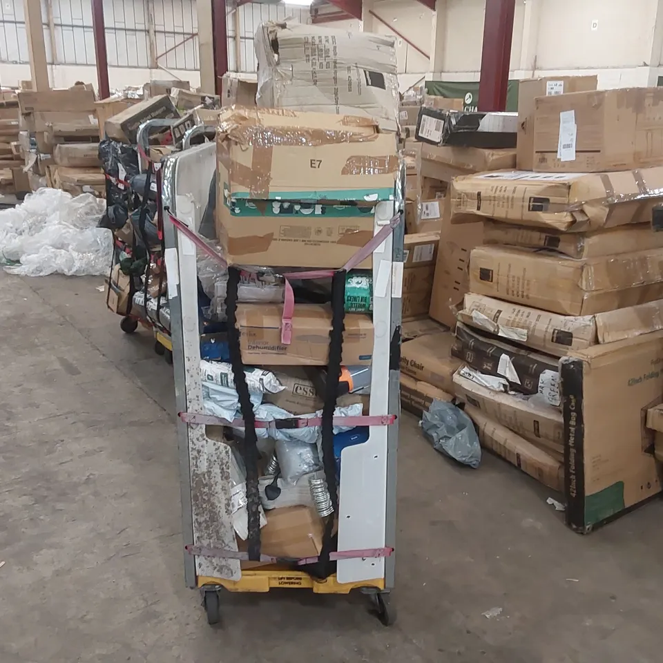 CAGE OF ASSORTED CONSUMER PRODUCTS INCLUDING: CLOTHES HANGERS, DEHUMIDIFIERS, GIFT BAGS ECT // CAGE NOT INCLUDED 