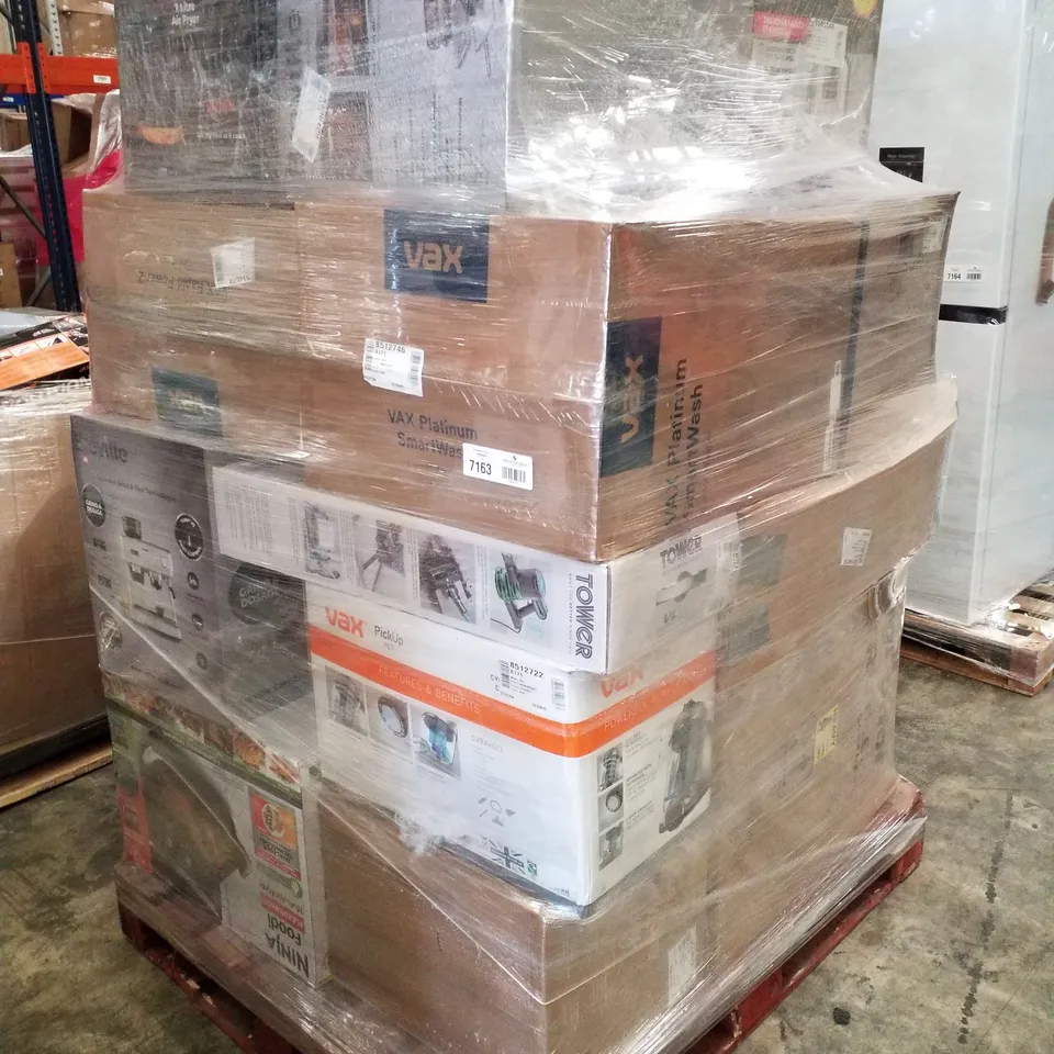 PALLET OF APPROXIMATELY 24 UNPROCESSED RAW RETURN HOUSEHOLD AND ELECTRICAL GOODS TO INCLUDE;