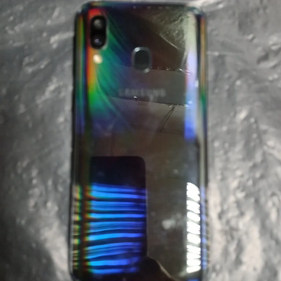 SAMSUNG GALAXY A40 MOBILE SMARTPHONE SM-A405FN/DS
