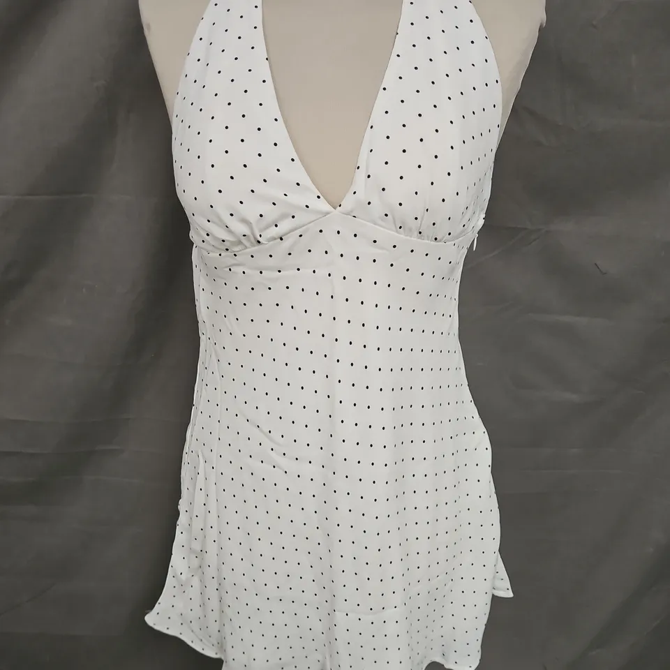 HOLLISTER HALTERNECK MINI DRESS IN WHITE/BLACK POLKA DOT SIZE XS