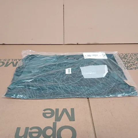 BERGHAUS SAOP GRID TEE V2 TAGGED BAGGED KIDS 13 YEARS