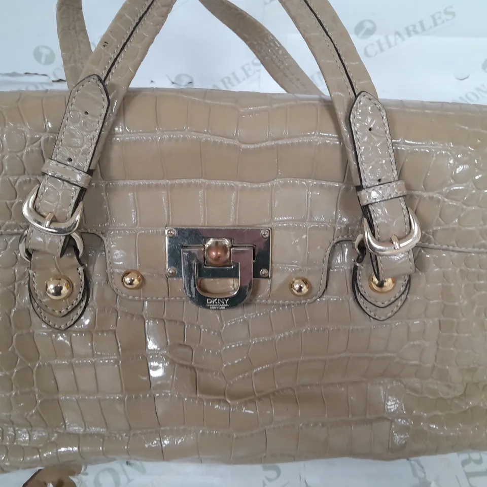 DKNY TAUPE PU BAG IN ANIMAL SKIN EFFECT