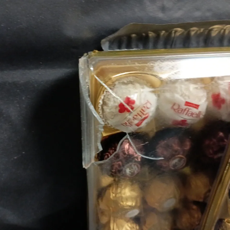 LOT OF 3 FERRERO COLLECTIONS - 3 X 48-PIECE PACKS