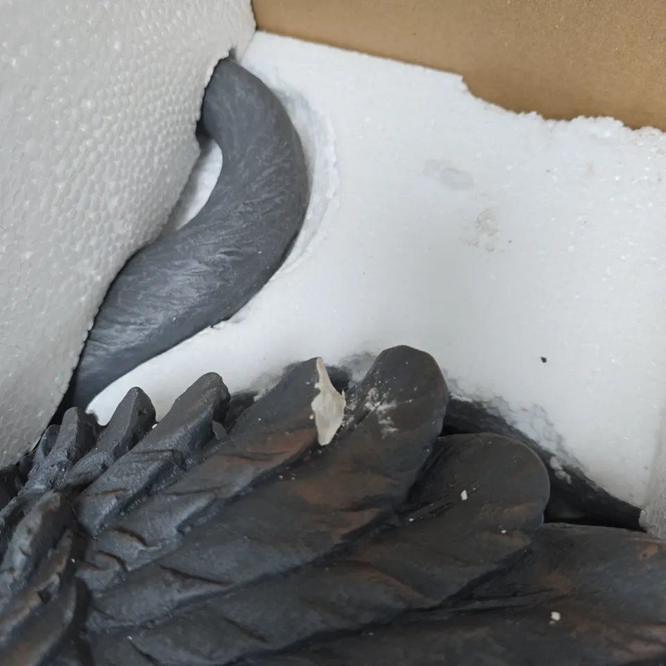 MY GARDEN STORIES SWAN PLANTER