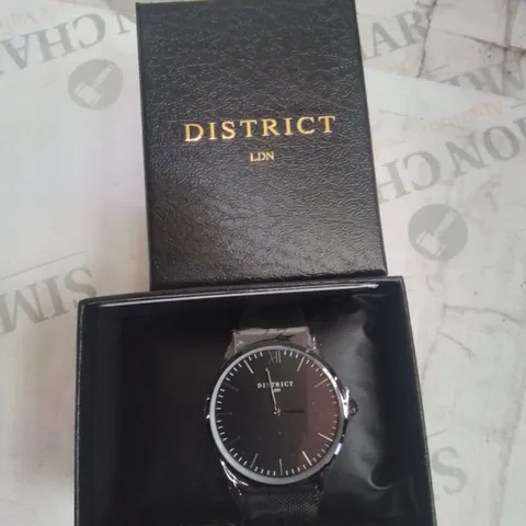 BOXED DISTRICT LONDON STYLISH WATCH