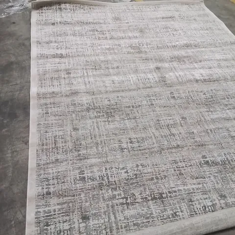 QUALITY DESIGNER AREA RUG APPROXIMATELY 290X200CM