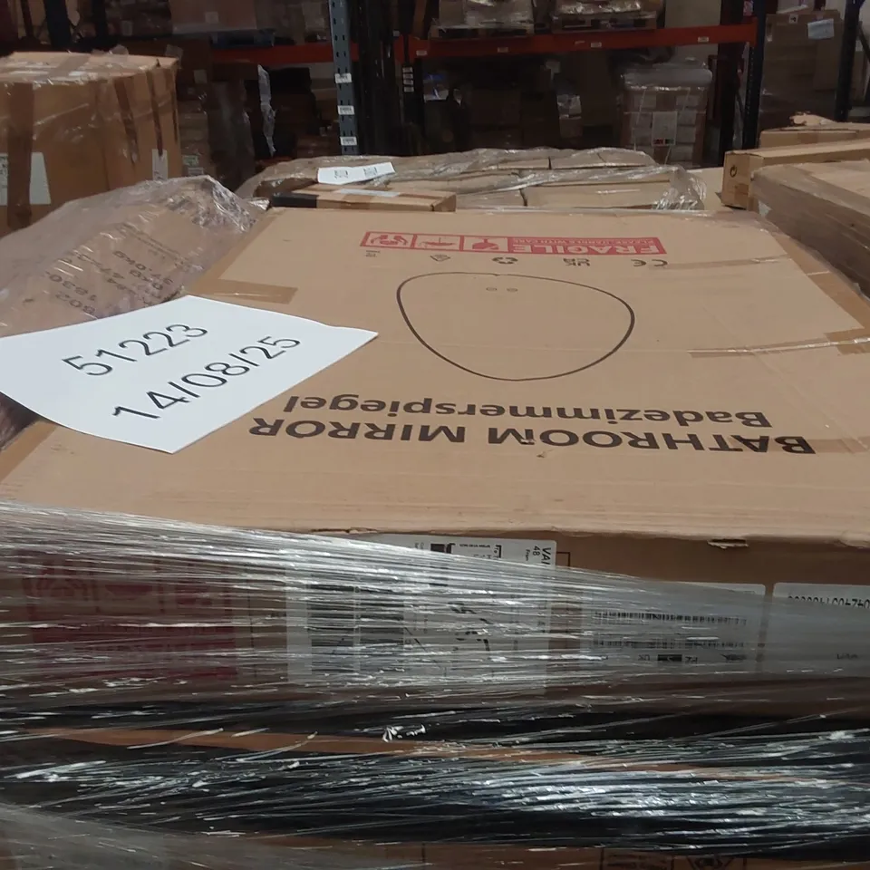 PALLET CONTAINING A LARGE ASSORTMENT OF CONSUMER PRODUCTS INCLUDING: BATHROOM MIRRORS, BATHROOM MIRROR CABINETS, INDUCTION COOKER ECT