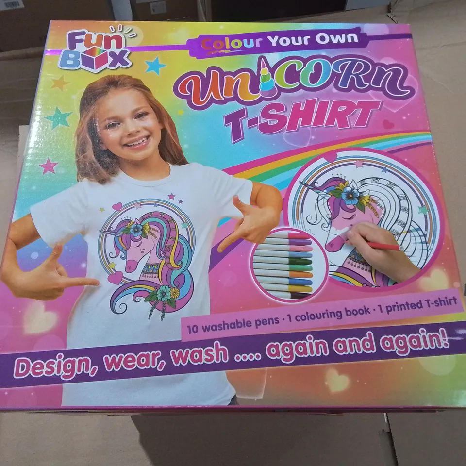 LOT OF 7 BRAND NEW COLOUR YOUR OWN UNICORN T-SHIRT SETS